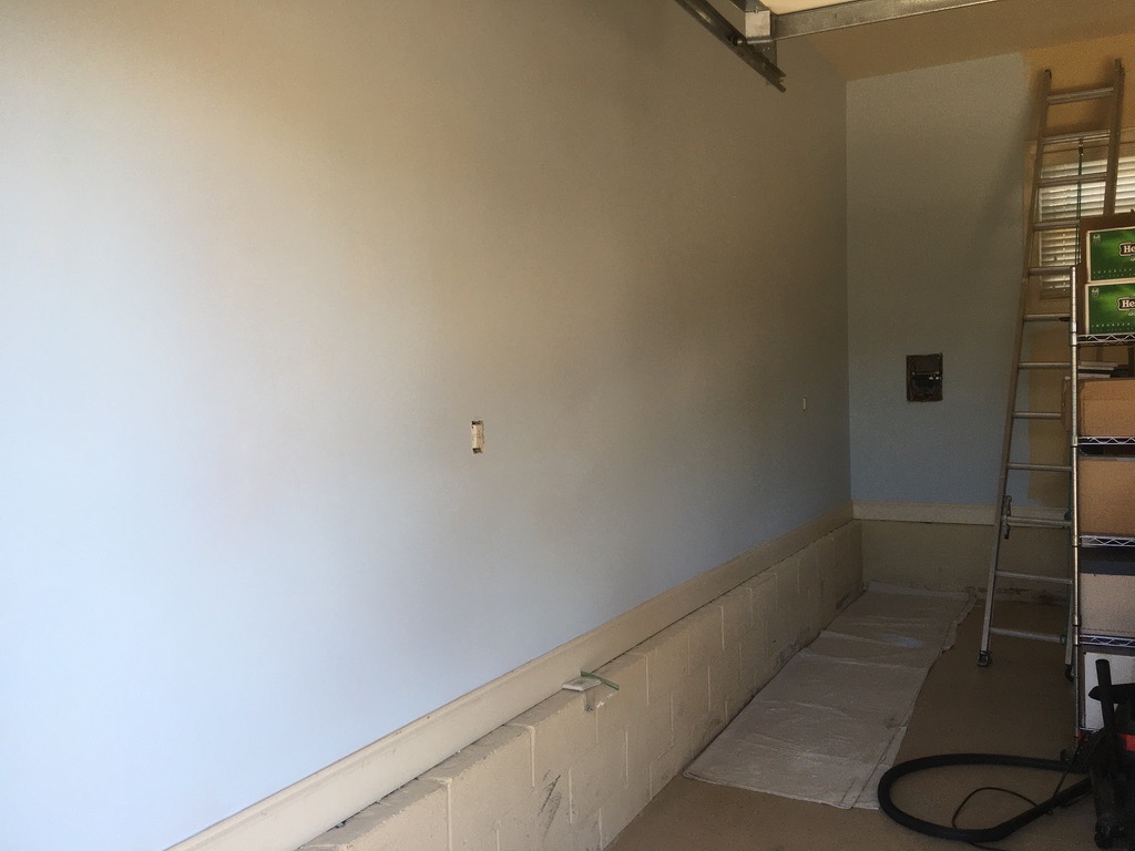 Garage pre-benchwork.